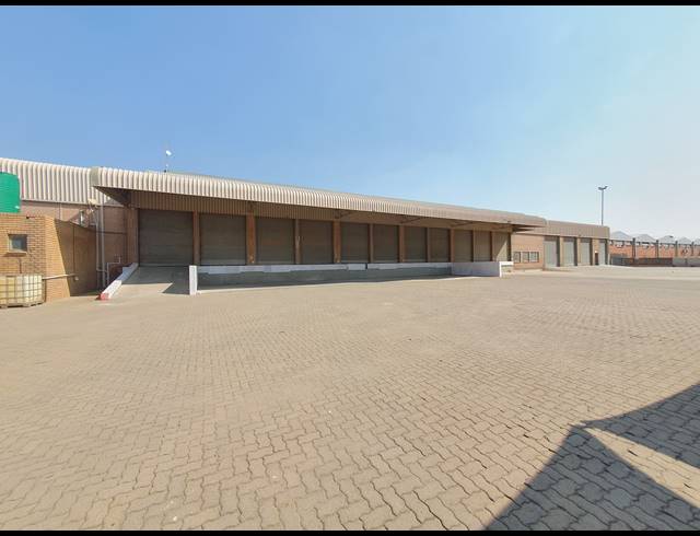2,058M² WAREHOUSE TO LET IN CITY DEEP